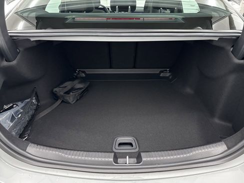 Used 2025 Mercedes-Benz C 300 Sedan image 24