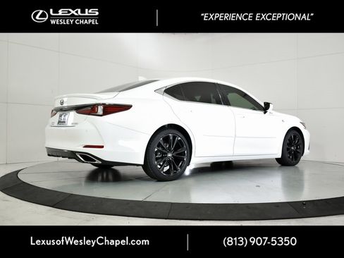 Used 2022 Lexus ES 350 F Sport image 6