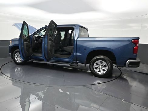 Used 2024 Chevrolet Silverado 1500 LT image 34