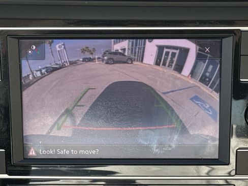 Used 2024 Volkswagen Jetta SE image 26