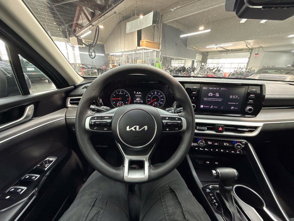 Used 2023 Kia K5 LXS FWD image 15