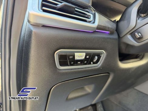 Used 2022 BMW X5 xDrive45e image 33