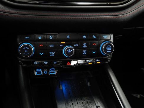 Certified 2025 Dodge Durango GT AWD/4WD image 39