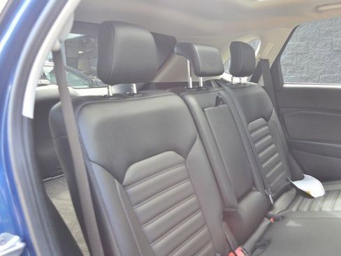 Used 2021 Ford Edge SEL w/ Convenience Package image 37