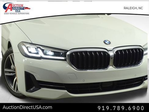 Used 2021 BMW 540i w/ Premium Package image 47