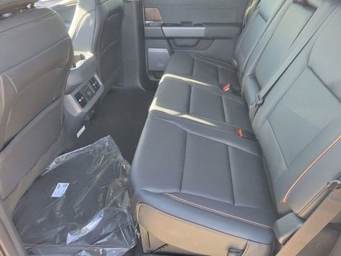 New 2026 Ford F250 Lariat w/ Lariat Premium Package image 8