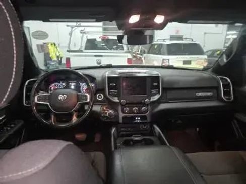 Used 2019 RAM 1500 Big Horn AWD/4WD image 8