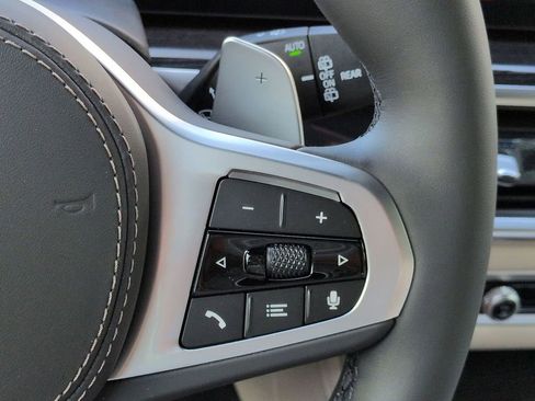 New 2026 BMW X5 xDrive40i w/ Executive Package image 27