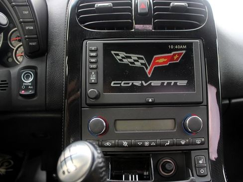 Used 2009 Chevrolet Corvette Z06 w/ Preferred Equipment Group image 27