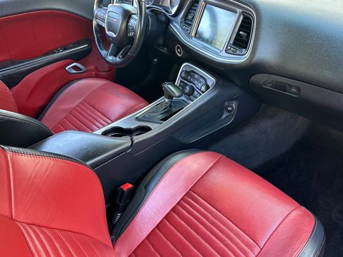 Used 2016 Dodge Challenger R/T Plus RWD image 18
