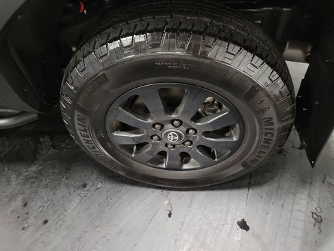Used 2024 Toyota Land Cruiser AWD/4WD image 10