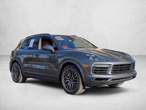 Used 2021 Porsche Cayenne S AWD/4WD image 3