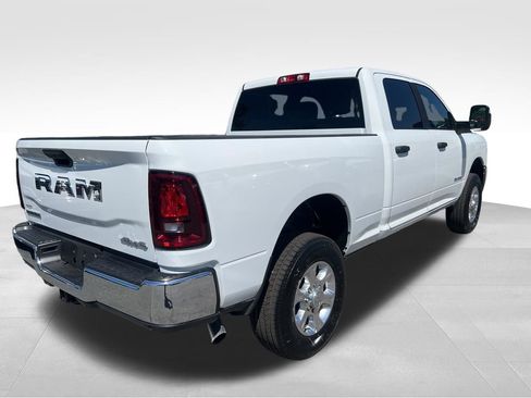 New 2026 RAM 2500 Big Horn AWD/4WD image 6