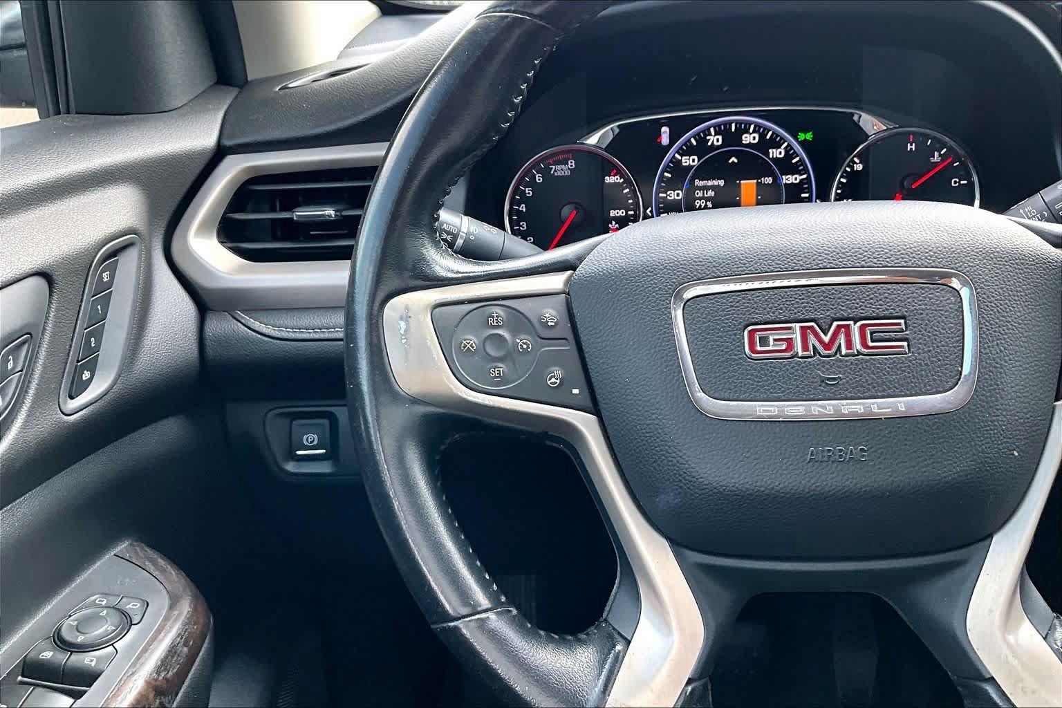 Used 2020 GMC Acadia Denali AWD/4WD image 23