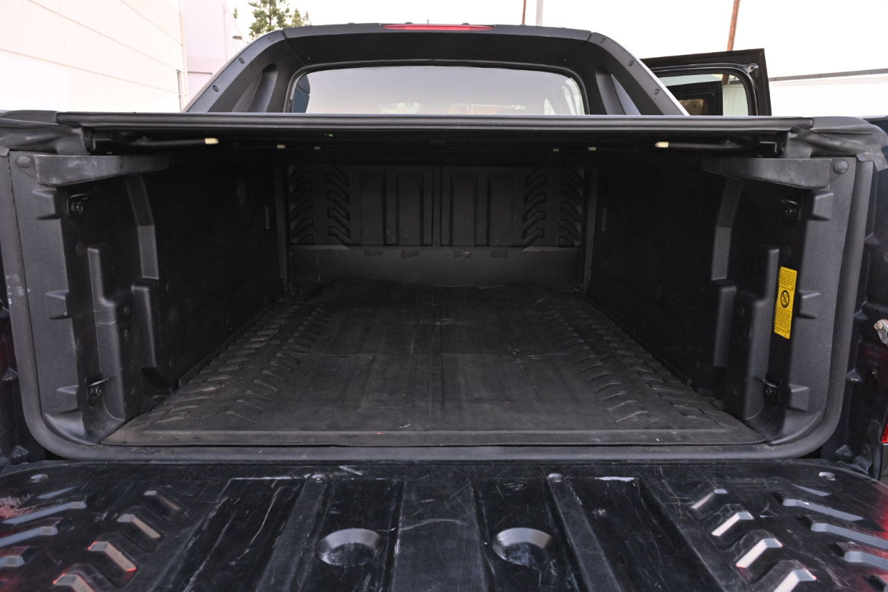 Used 2011 Chevrolet Avalanche LS RWD image 20