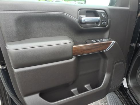 Used 2020 GMC Sierra 1500 SLT AWD/4WD image 12