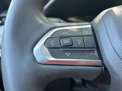 Used 2023 Jeep Compass Limited AWD/4WD image 14