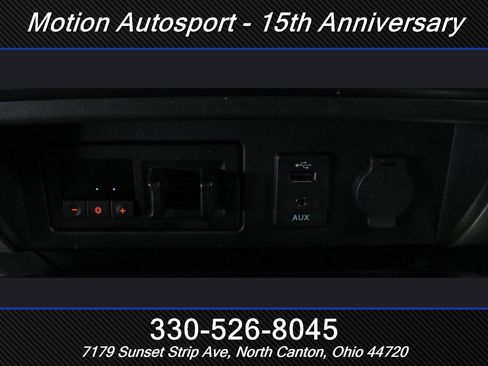 Used 2016 Nissan Titan SV image 23