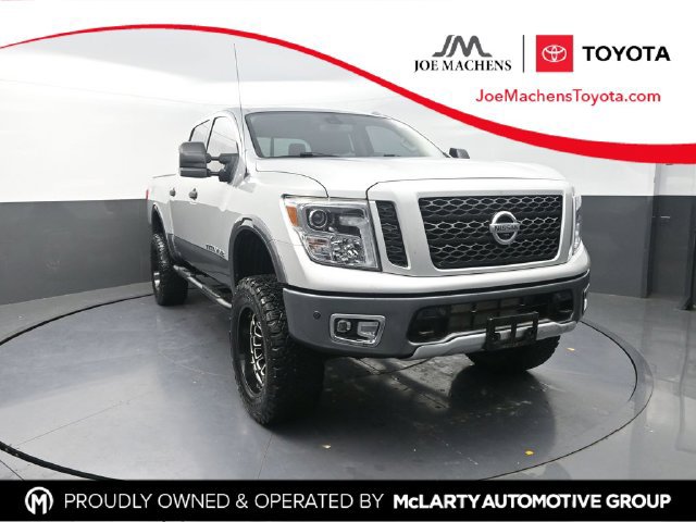 Used 2018 Nissan Titan PRO-4X w/ Pro-4x Convenience Package AWD/4WD 360° Tour