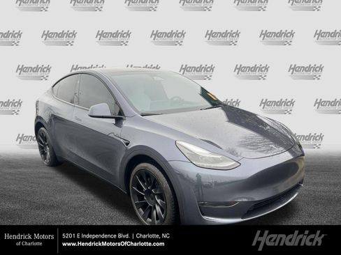 Used 2023 Tesla Model Y Long Range image 1