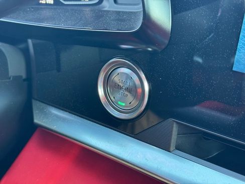 Used 2024 Chevrolet Corvette Stingray Premium Conv w/ Battery Protection Package image 30