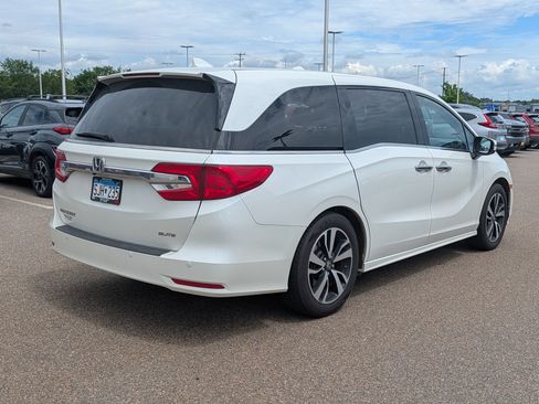 Used 2018 Honda Odyssey Elite image 4