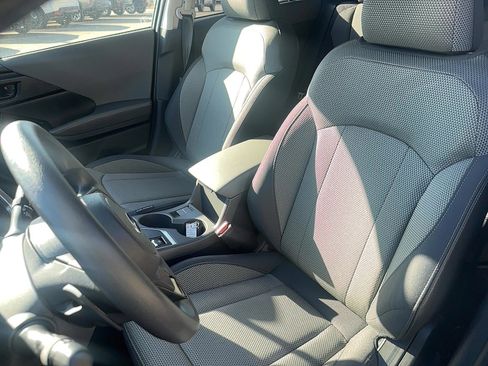 Certified 2024 Subaru Crosstrek 2.0i Premium image 9