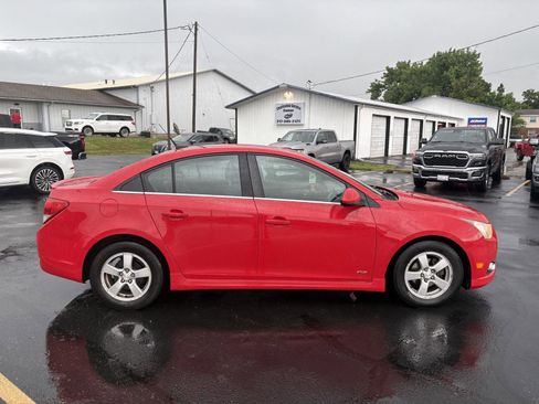 Used 2014 Chevrolet Cruze LT w/ RS Package FWD image 6