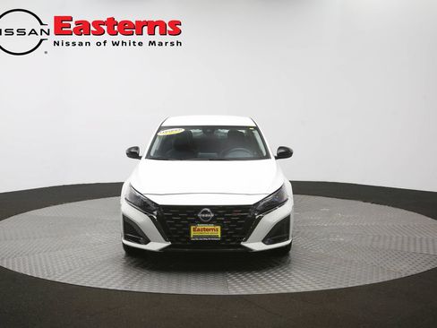 Used 2025 Nissan Altima 2.5 SR FWD image 51