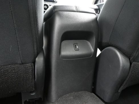 Used 2024 Nissan Sentra SV image 14