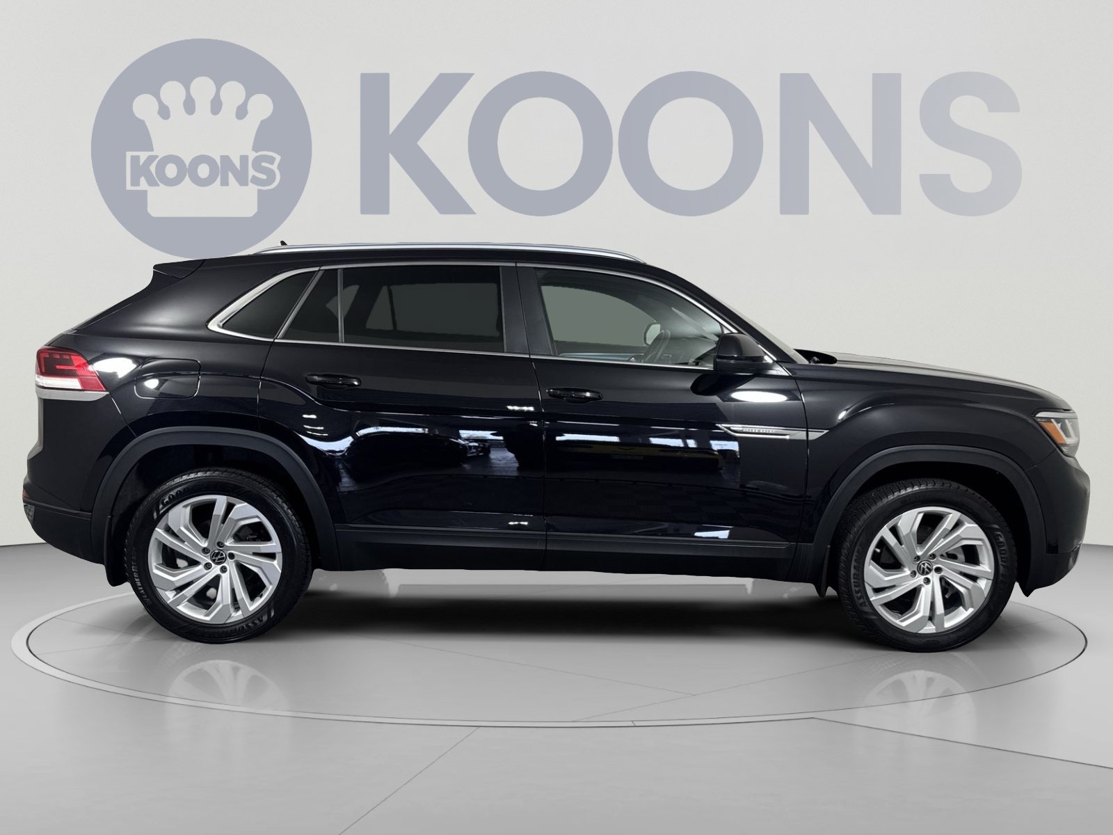 Used 2021 Volkswagen Atlas Cross Sport SEL AWD/4WD image 8
