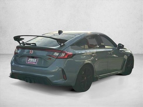 Used 2024 Honda Civic Type R image 5