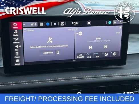 New 2026 Alfa Romeo Tonale w/ Black Premium Package image 25