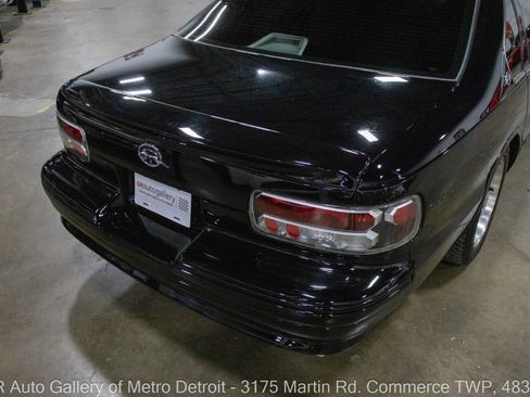 Used 1994 Chevrolet Impala SS image 15