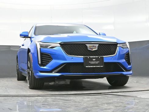 New 2025 Cadillac CT4 V w/ LPO, ONYX Package image 18