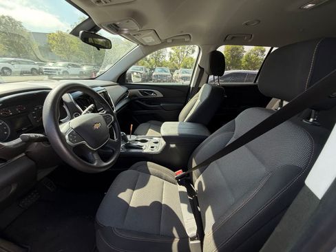 Used 2019 Chevrolet Traverse LS FWD image 7