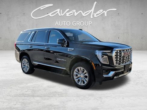 Used 2025 GMC Yukon Denali image 2