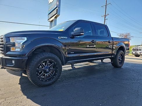Used 2017 Ford F150 XLT w/ Equipment Group 302A Luxury image 2