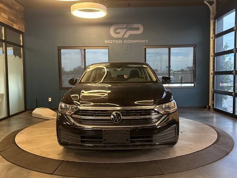 Used 2024 Volkswagen Jetta S FWD image 9