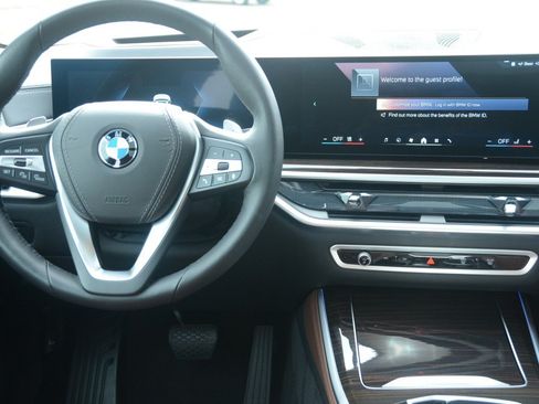 Used 2026 BMW X5 xDrive40i w/ Premium Package AWD/4WD image 18