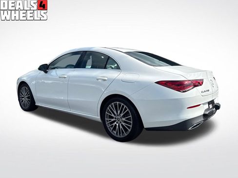 Used 2020 Mercedes-Benz CLA 250 4MATIC image 3