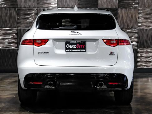 Used 2017 Jaguar F-PACE S AWD/4WD image 8