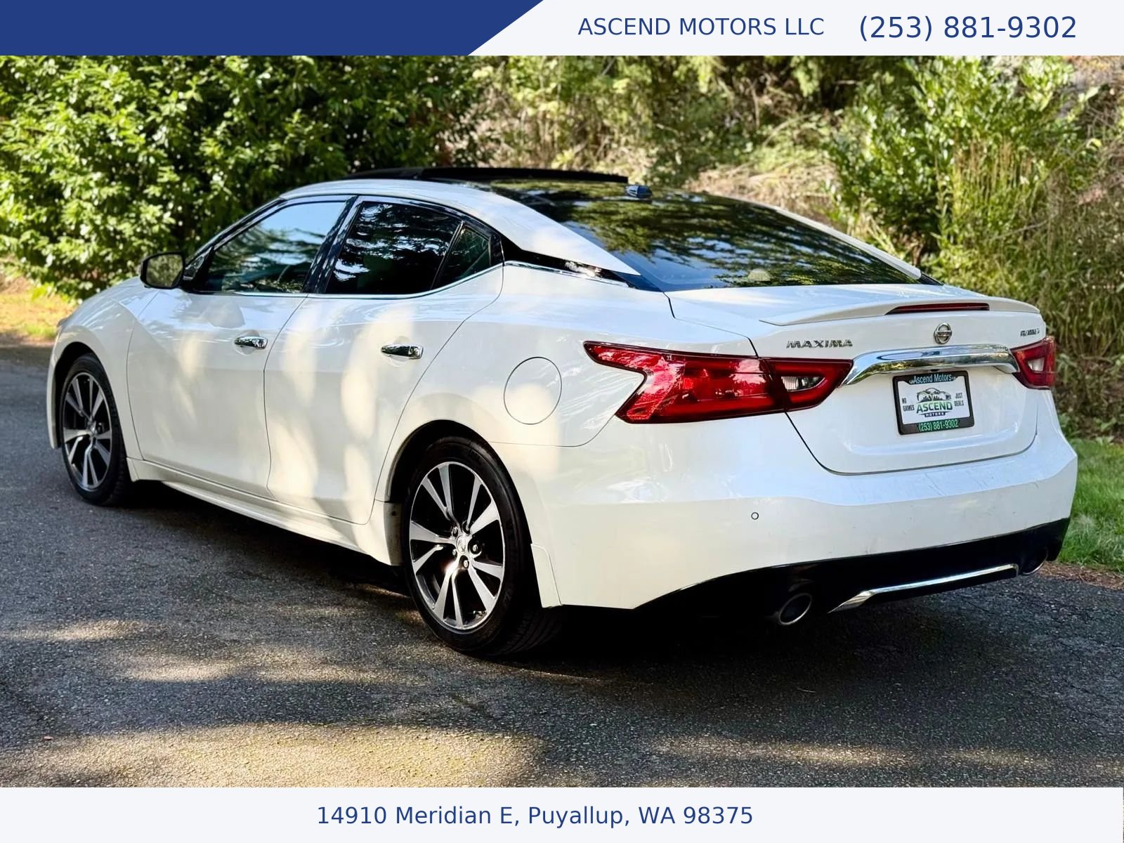Used 2017 Nissan Maxima Platinum FWD image 3