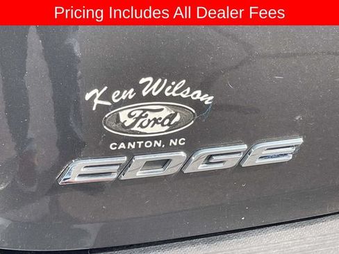 Used 2018 Ford Edge SE FWD image 6