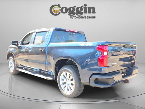 Certified 2022 Chevrolet Silverado 1500 Custom image 3