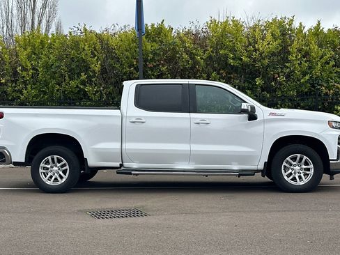 Used 2020 Chevrolet Silverado 1500 LT w/ All-Star Edition image 3