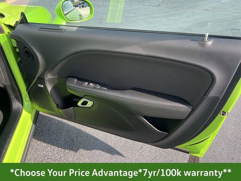Certified 2023 Dodge Challenger SXT w/ Blacktop Package image 14