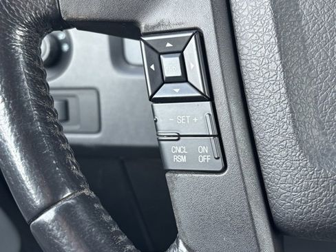 Used 2013 Ford F150 XLT w/ Luxury Equipment Group image 17