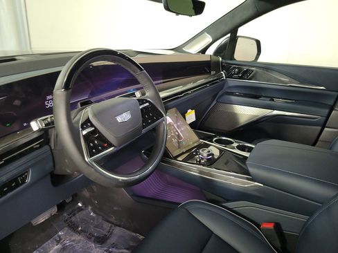 New 2025 Cadillac Escalade IQ Luxury 2 image 11