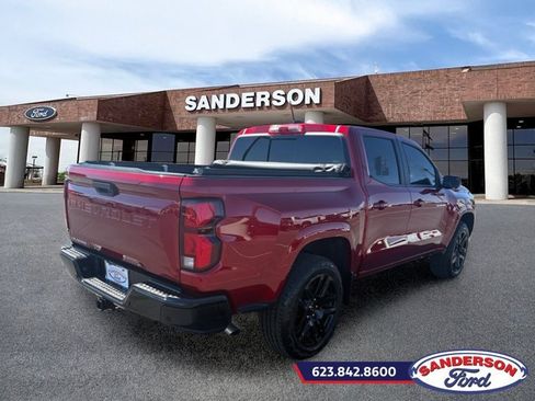Used 2025 Chevrolet Colorado Z71 w/ Z71 Convenience Package 2 AWD/4WD image 3